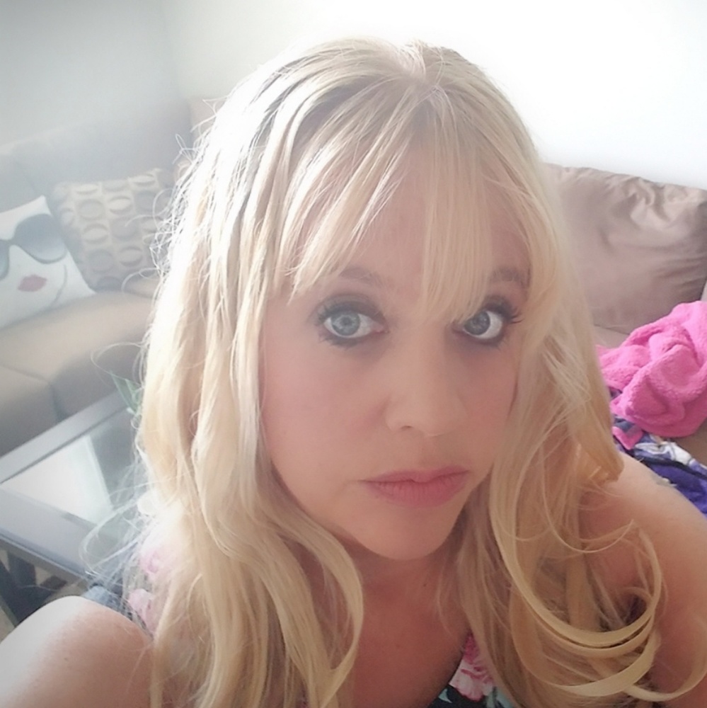 Meet your Posher, Christa